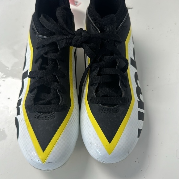 Umbro Pivot Size 12 Football Soccer Cleat Yellow - Picture 4 of 6